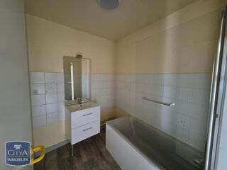  Appartement à louer 2 pièces 43 m²