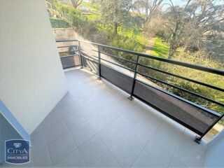  Appartement � louer 3 pi�ces 65 m�