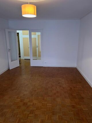  Appartement � louer 3 pi�ces 92 m�