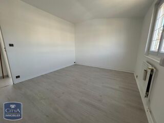  Maison à louer 5 pièces 84 m²