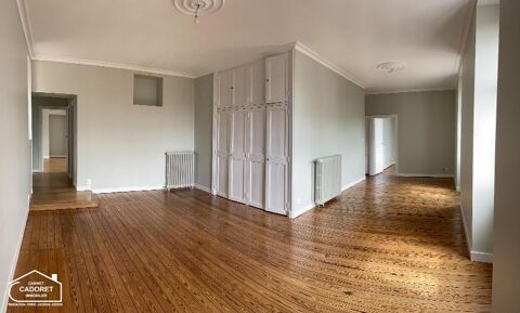   Location Appartement Appartement - 3 pi�ce(s) - 80 m�