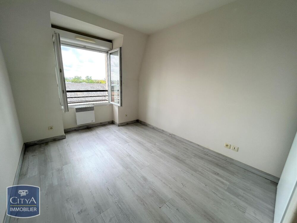 location Appartement - 3 pièce(s) - 60 m² Saint-Quentin (02100)