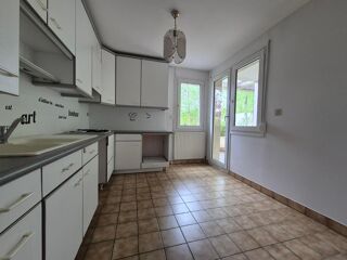  Appartement � louer 4 pi�ces 86 m�