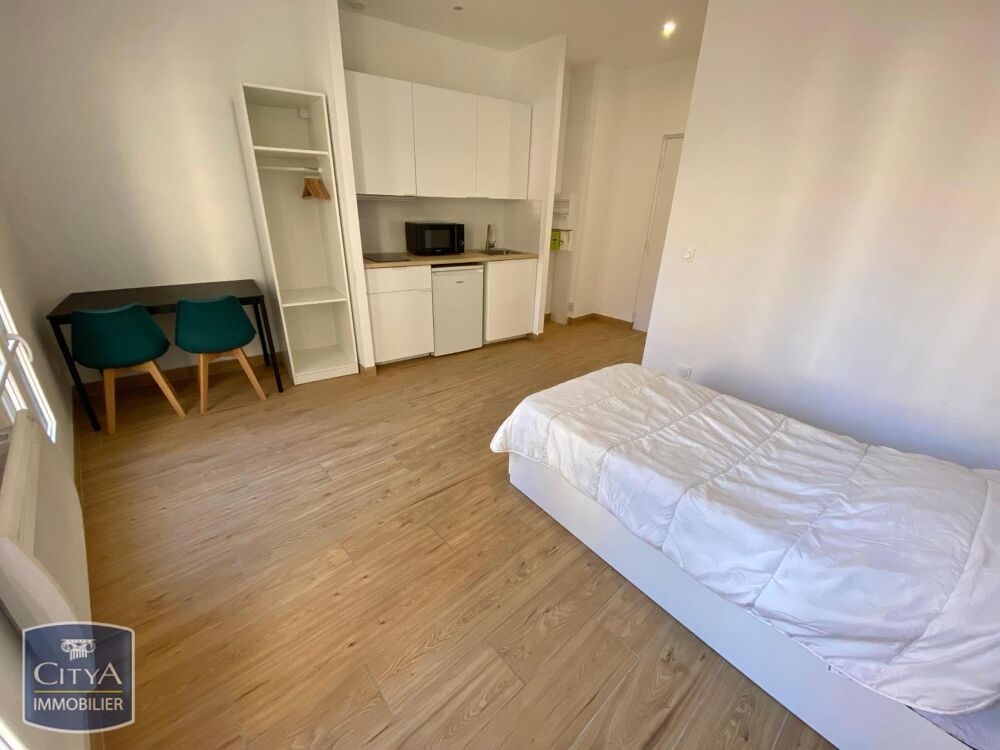 location Appartement - 1 pièce(s) - 21 m² Toulon (83000)