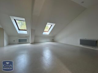  Appartement à louer 2 pièces 28 m²