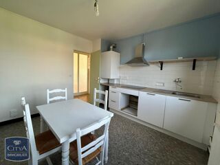  Appartement à louer 3 pièces 74 m²