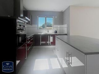  Maison à louer 4 pièces 105 m²