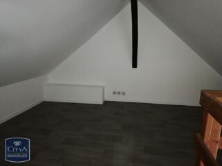  Appartement à louer 2 pièces 33 m²