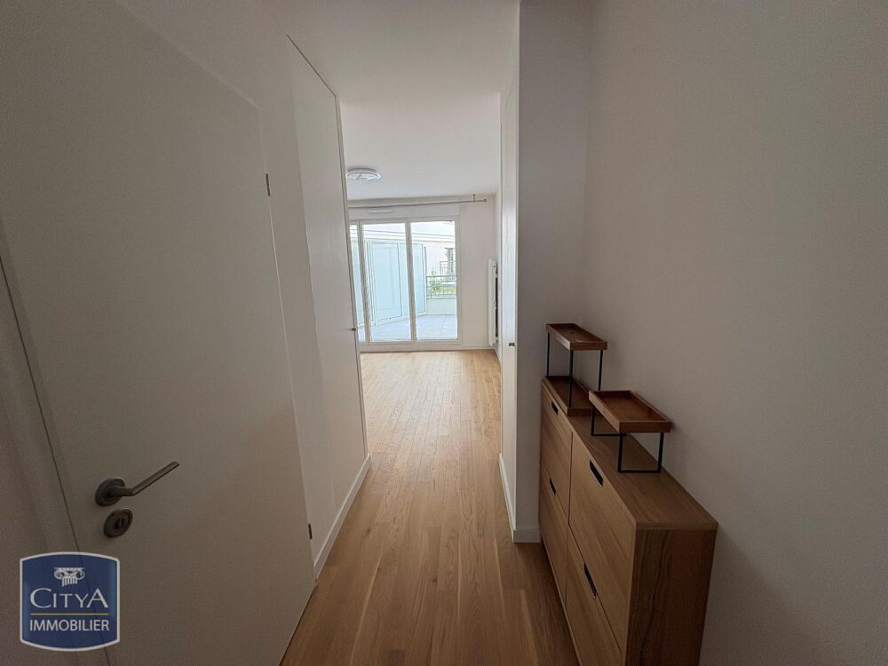 location Appartement - 1 pièce(s) - 33 m² Suresnes (92150)
