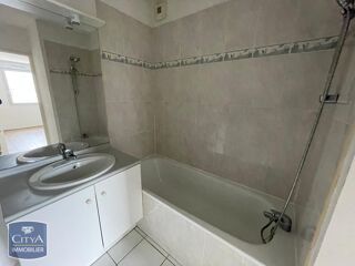  Appartement à louer 2 pièces 43 m²