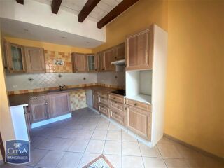  Appartement à louer 6 pièces 100 m²