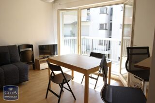  Appartement à louer 1 pièce 28 m²
