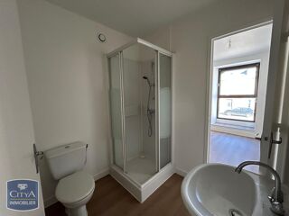  Appartement à louer 2 pièces 43 m²