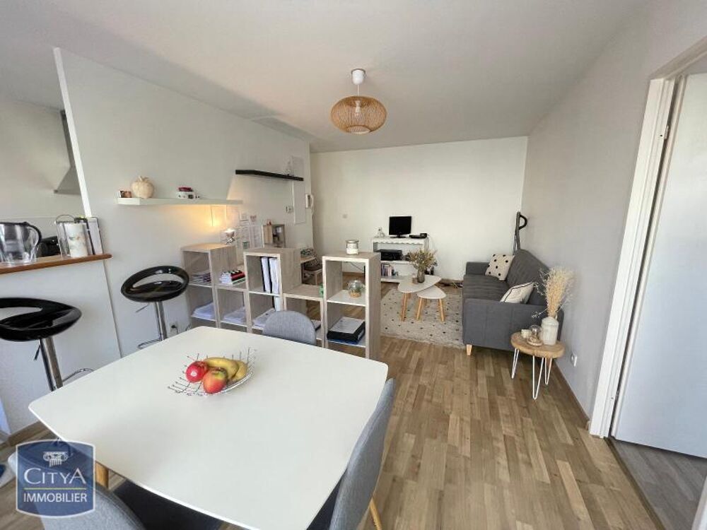 location Appartement - 2 pièce(s) - 45 m² Tours (37000)