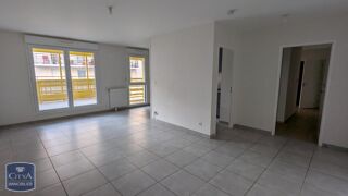  Appartement à louer 3 pièces 68 m²