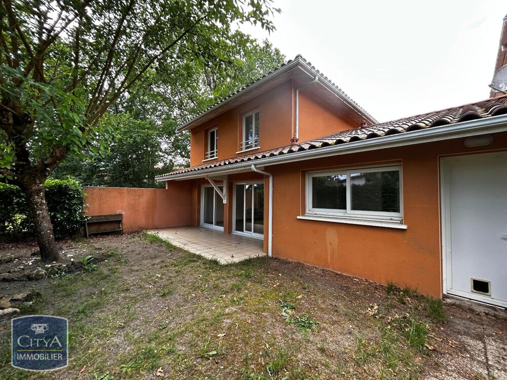 location Maison - 4 pièce(s) - 102 m² Mont-de-Marsan (40000)
