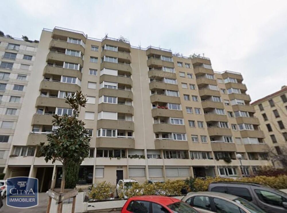 location Appartement - 1 pièce(s) - 28 m² Lyon 7