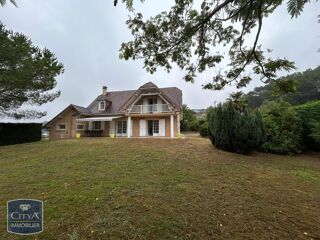 Maison à louer 5 pièces 155 m²