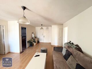  Appartement à louer 3 pièces 67 m²