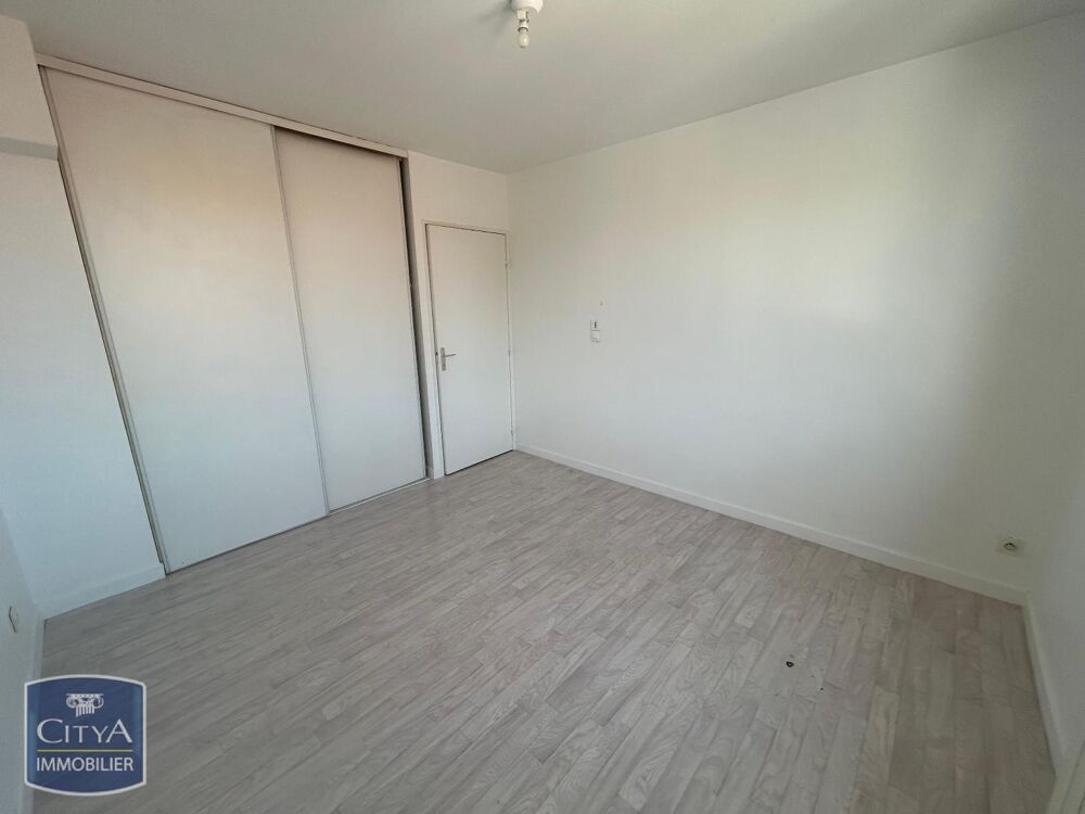 location Appartement - 3 pièce(s) - 78 m² Clermont-Ferrand (63000)