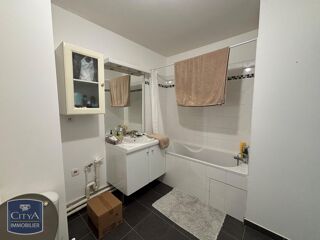  Appartement à louer 2 pièces 42 m²