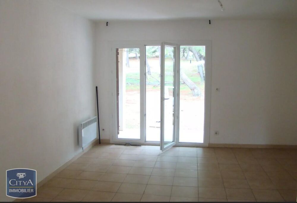 À LOUER : Appartement T1 à Châteauneuf-les-Martigues, si....