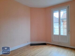  Appartement à louer 2 pièces 56 m²