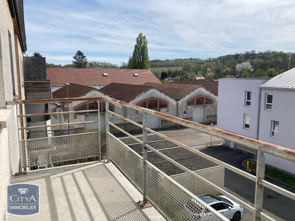 À louer : Appartement rénové T2 à Héricourt, situé dans ....