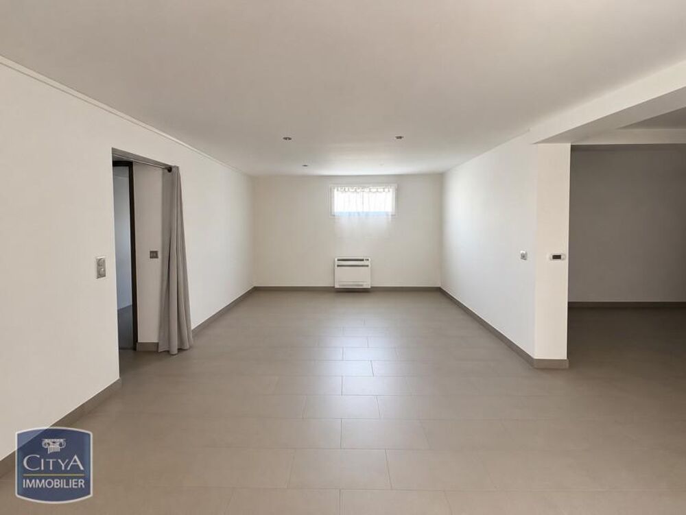 location Appartement - 3 pièce(s) - 83 m² Rodilhan (30230)