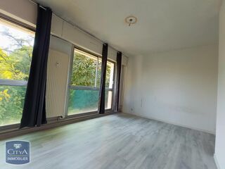  Appartement à louer 1 pièce 25 m²