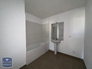  Appartement � louer 5 pi�ces 108 m�