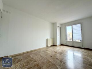  Appartement à louer 3 pièces 67 m²