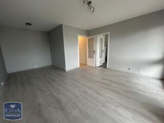  Appartement à louer 1 pièce 40 m²