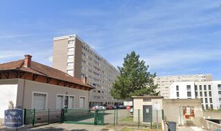  Parking / Garage à louer 