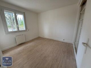  Appartement à louer 3 pièces 60 m²