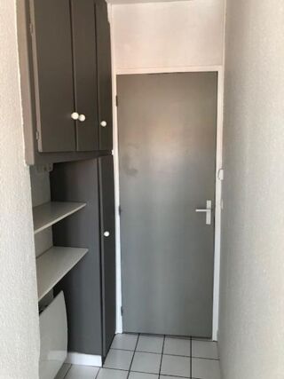  Appartement à louer 2 pièces 45 m²