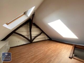  Appartement à louer 2 pièces 27 m²