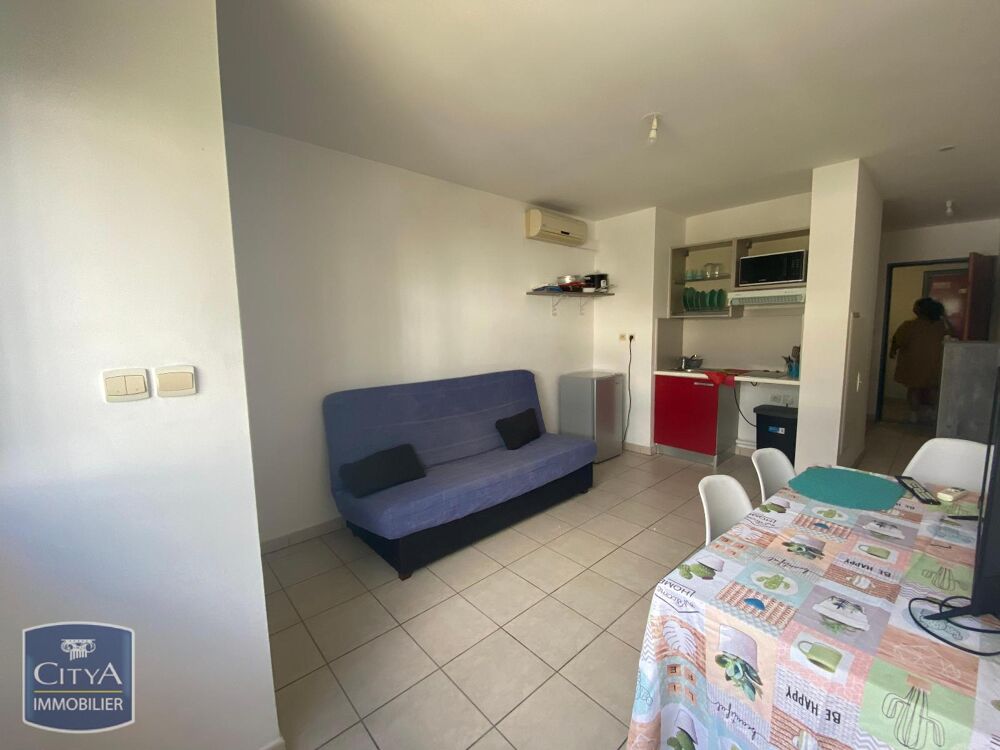 location Appartement - 1 pièce(s) - 23 m² Sainte-Clotilde (97490)