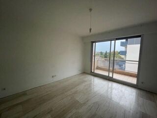  Appartement à louer 3 pièces 63 m²