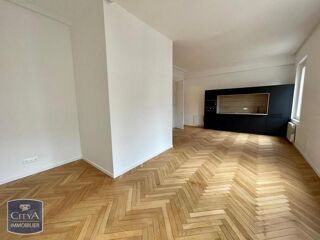  Appartement à louer 2 pièces 54 m²