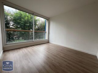  Appartement à louer 3 pièces 78 m²