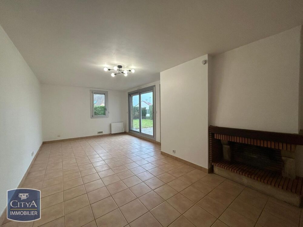 location Appartement - 2 pièce(s) - 57 m² Voves (28150)