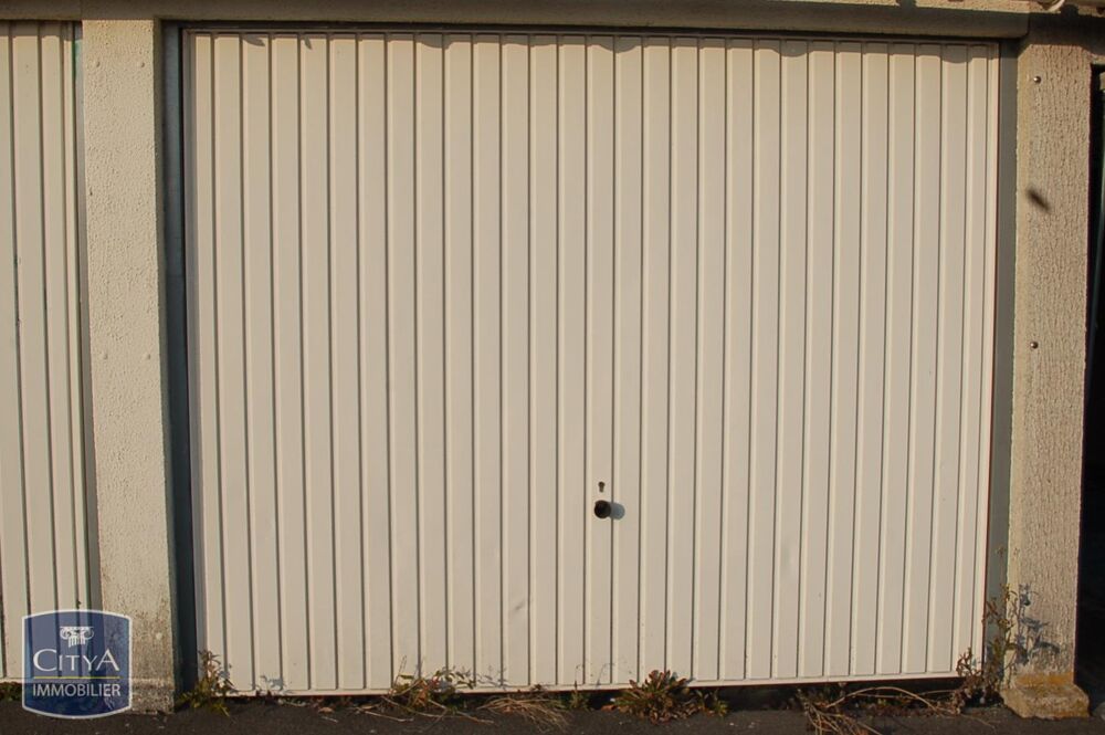 location Parking / Garage - 12 m² Jeumont (59460)