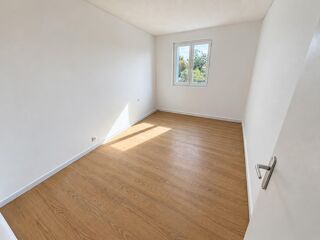  Maison à louer 4 pièces 83 m²