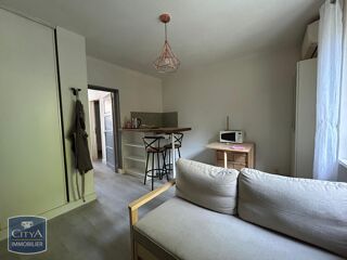  Appartement à louer 2 pièces 26 m²