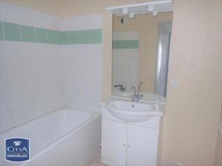  Appartement à louer 2 pièces 46 m²