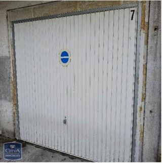  Parking / Garage � louer 