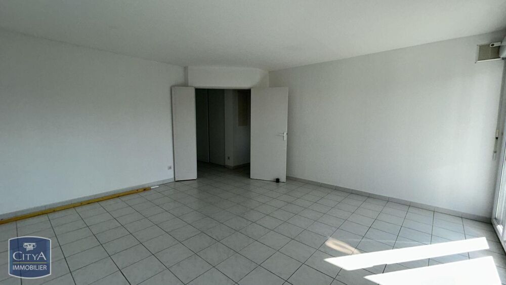 location Appartement - 3 pièce(s) - 65 m² Bagnols-sur-Cèze (30200)