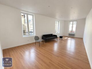 Appartement à louer 3 pièces 86 m²
