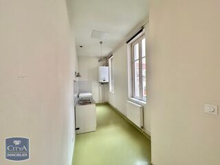  Appartement à louer 2 pièces 66 m²
